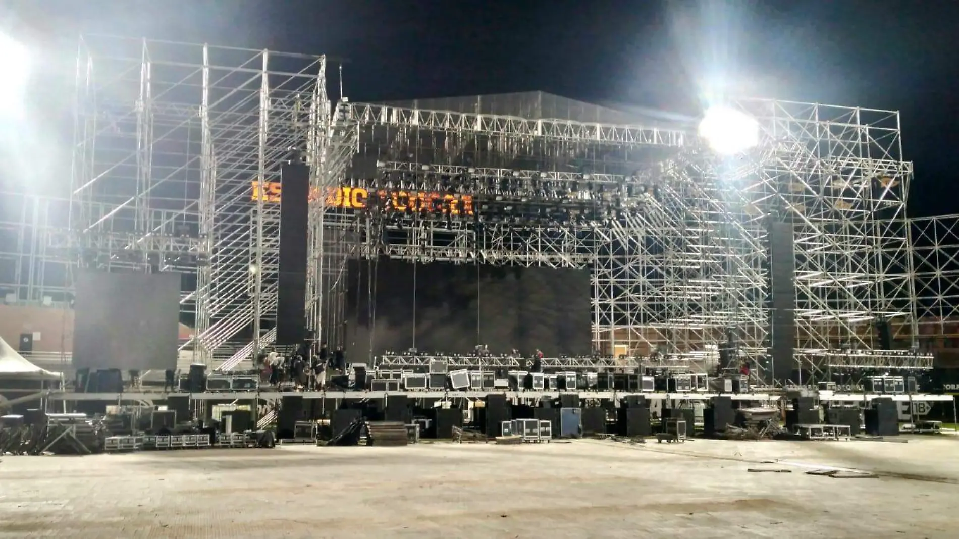 Abren más espacios para concierto de Julión Álvarez